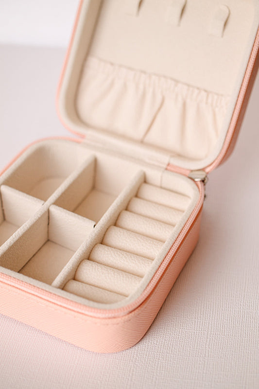 Mini Jewelry Travel Case – Compact, Cute & Customizable
